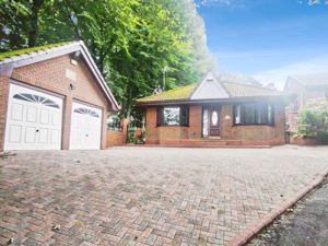 External- click for photo gallery